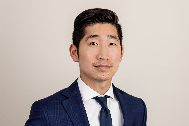 Edmonton Lawyer Derrick Hwang - Partner Bosecke Law LLP